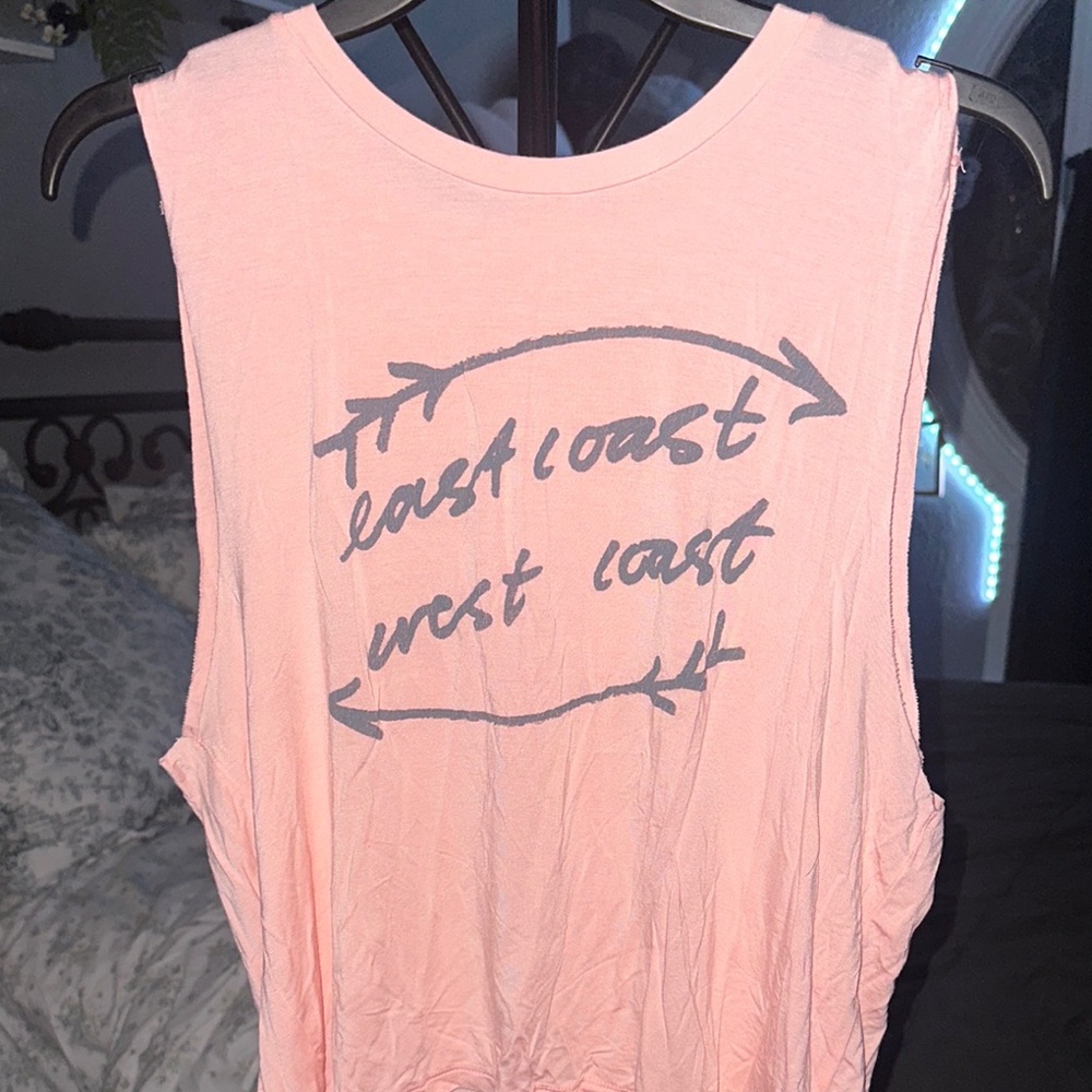 American Eagle Outfitters Pink Muscle Tee